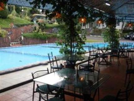 Grand Prioritas Hotel Bogor Ngoại thất bức ảnh
